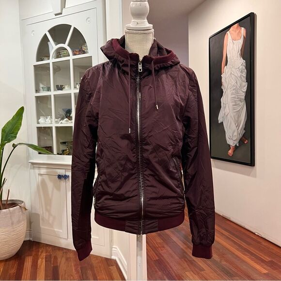 Dolce Gabbana Burgundy Hooded Jacket - Picture 1 of 6